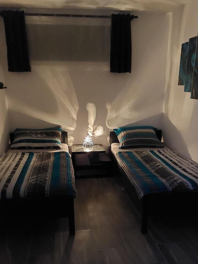 Apartments Maltasic Vir Exterior foto